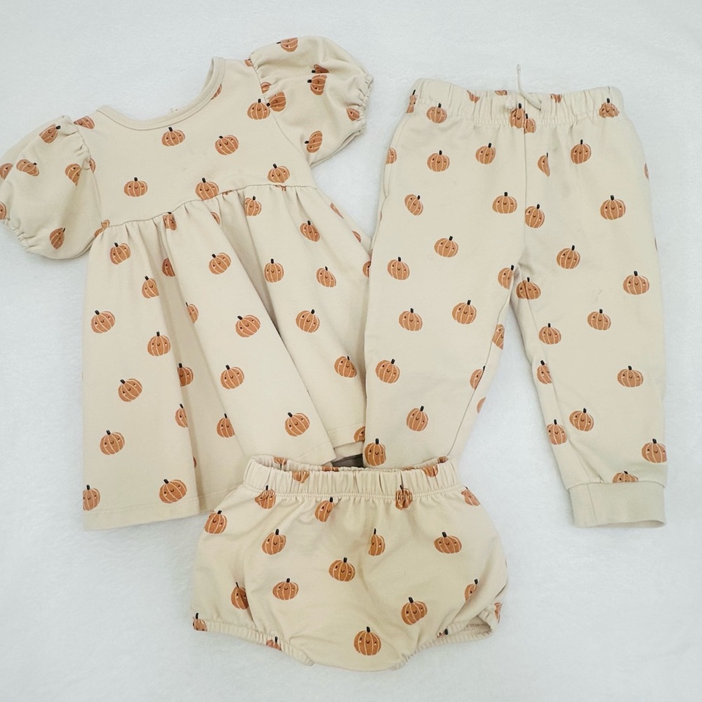 Quincy Mae Pumpkins 3 Piece Set - Bloomers, Dress, Pants